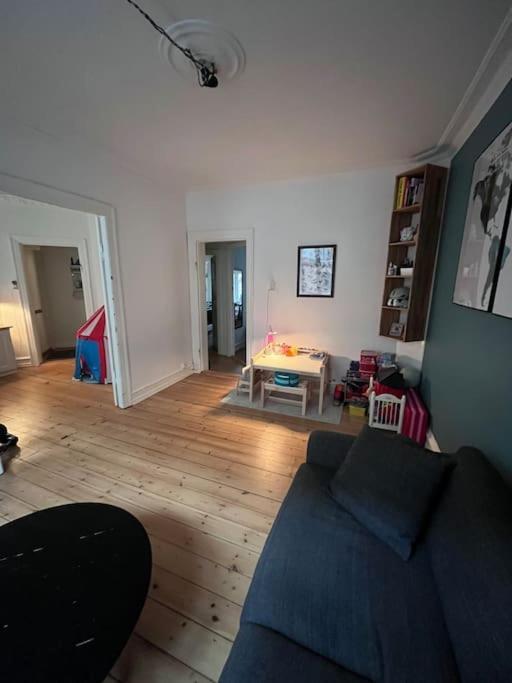 Apartment Centralt Beliggende Lejlighed